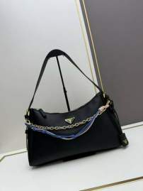 Picture of Prada Handbags _SKUfw185889085fw